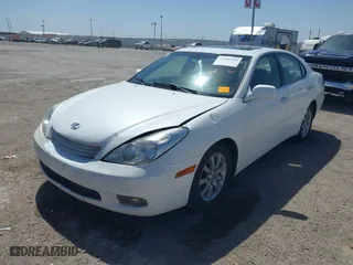 2002 Lexus ES 300 with VIN JTHBF30G120037436, listed as a IAAI auction lot 41866345 with 301,717 mi miles. Bid and sale history available at carsss.com. Image 2.