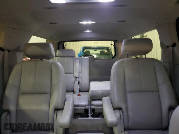 2008 Chevrolet Suburban Commercial with VIN 1GNFK16398J224604, listed as a Copart auction lot 79661914 with 197,033 mi miles and Salvage Title. Bid and sale history available at carsss.com. Image 10.