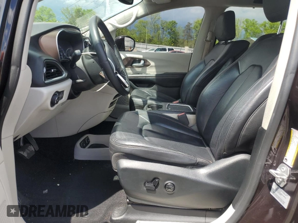 2017 Chrysler Pacifica Touring L Plus with VIN 2C4RC1EG3HR782368, listed as a Copart auction lot 52830615 with 98,621 mi miles and Salvage Title. Bid and sale history available at DreamBid. Image 7.