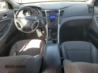 2012 Hyundai Sonata Limited with VIN 5NPEC4AB5CH428741, listed as a Copart auction lot 52234495 with 247,892 mi miles and Clean Title. Bid and sale history available at DreamBid. Image 8.