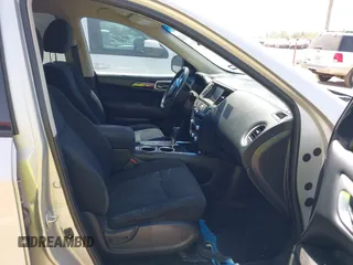 2015 Nissan Pathfinder SL with VIN 5N1AR2MN4FC698515, listed as a IAAI auction lot 41853681 with 179,260 mi miles and . Bid and sale history available at DreamBid. Image 5.