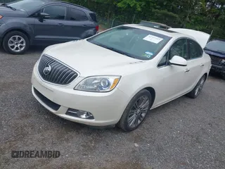 2013 Buick Verano Group с VIN 1G4PS5SK2D4137245, выставлен на аукционе IAAI как лот 42377223 с пробегом 112 594 миль миль и . История ставок и продаж доступна на DreamBid. Изображение 2.