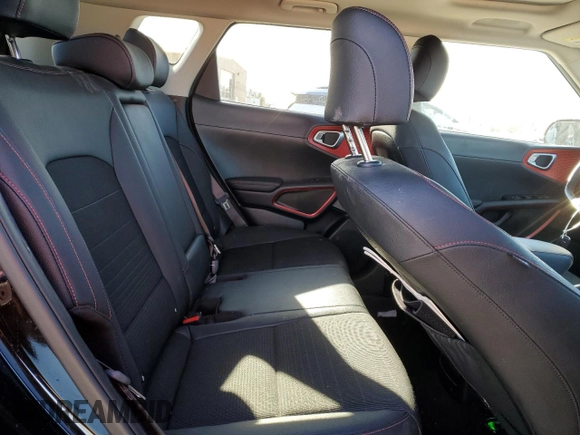 2021 Kia Soul Turbo with VIN KNDJ53AF5M7757290, listed as a Copart auction lot 42789885 with 40,819 mi miles and Salvage Title. Bid and sale history available at DreamBid. Image 10.