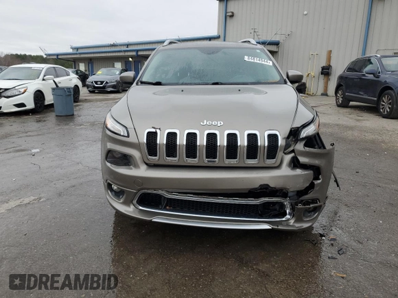 2016 Jeep Cherokee Overland with VIN 1C4PJLJS6GW303028, listed as a Copart auction lot 84814944 with 80,622 mi miles and Salvage title. Bid and sale history available at DreamBid. Image 5.