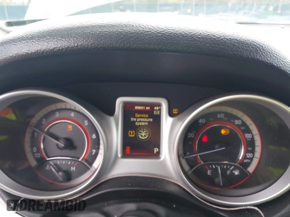 2020 Dodge Journey SE Value with VIN 3C4PDCAB7LT201714, listed as a IAAI auction lot 41643187 with 89,841 mi miles and . Bid and sale history available at carsss.com. Image 7.