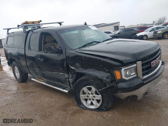 2007 GMC Sierra 1500 SLE1 with VIN 1GTEK19J67Z609486, listed as a IAAI auction lot 41558425 with 289,093 mi miles. Bid and sale history available at carsss.com. Image 1.