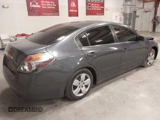 2007 Nissan Altima S with VIN 1N4AL21E37C140513, listed as a IAAI auction lot 41632649 with 159,852 mi miles and . Bid and sale history available at DreamBid. Image 4.