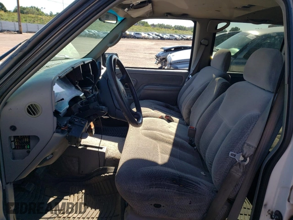 1995 Chevrolet Suburban with VIN 1GNFK16KXSJ398745, listed as a Copart auction lot 67475634 with 165,548 mi miles and Salvage Title. Bid and sale history available at carsss.com. Image 7.