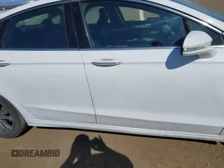 2019 Ford Fusion SEL with VIN 3FA6P0CD8KR117614, listed as a IAAI auction lot 42105025 with 135,801 mi miles and . Bid and sale history available at DreamBid. Image 14.