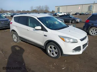 2014 Ford Escape SE with VIN 1FMCU0GXXEUC51060, listed as a IAAI auction lot 41814380 with 155,233 mi miles. Bid and sale history available at carsss.com. Image 1.
