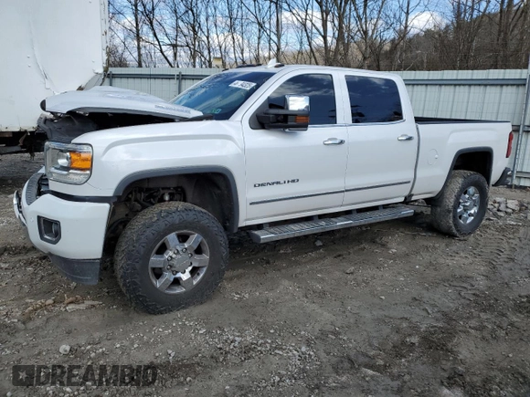 2019 GMC Sierra 3500HD Denali z VIN 1GT42WEY4KF274833, wystawiony jako Copart lot #46794325 z przebiegiem Nie podano mil oraz Szkody całkowita. Historia ofert i sprzedaży dostępna na DreamBid. Obrazek 1.