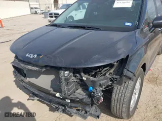 2024 Kia Carnival LX with VIN KNDNB4H36R6334873, listed as a IAAI auction lot 41120436 with 21,769 mi miles. Bid and sale history available at carsss.com. Image 6.