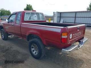 1994 Toyota Pickup DLX с VIN JT4VN13D6R5135544, выставлен на аукционе IAAI как лот 42465052 с пробегом 141 711 миль миль и . История ставок и продаж доступна на DreamBid. Изображение 3.