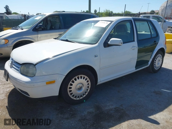 2002 Volkswagen Golf GLS с VIN 9BWGK61J524026212, выставлен на аукционе IAAI как лот 42260670 с пробегом 201 322 миль миль и . История ставок и продаж доступна на DreamBid. Изображение 2.