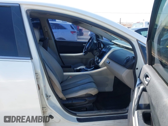2008 Mazda CX-7 Sport with VIN JM3ER293180212008, listed as a IAAI auction lot 41633730 with 190,964 mi miles. Bid and sale history available at carsss.com. Image 5.