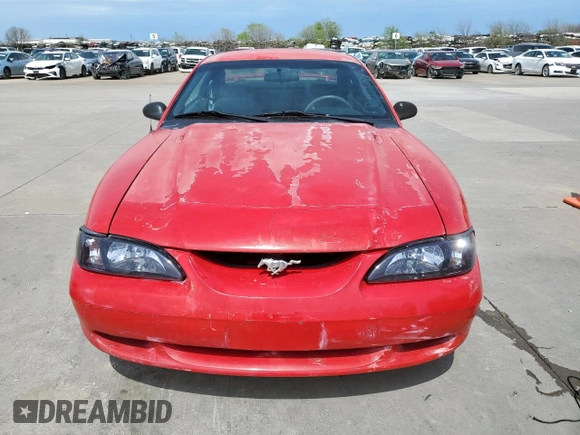 1995 Ford Mustang with VIN 1FALP4041SF262621, listed as a Copart auction lot 50466635 with 147,042 mi miles and Clean Title. Bid and sale history available at carsss.com. Image 5.