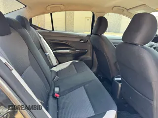 2020 Nissan Versa SV z VIN 3N1CN8EV3LL838731, wystawiony jako Copart lot #58837595 z przebiegiem 99 861 mil mil oraz Tytuł czysty. Historia ofert i sprzedaży dostępna na DreamBid. Obrazek 6.