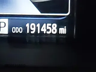 2015 Toyota Camry XLE with VIN 4T1BF1FK1FU094425, listed as a IAAI auction lot 41961648 with 191,458 mi miles. Bid and sale history available at carsss.com. Image 15.