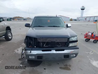 2004 Chevrolet Silverado 1500 with VIN 1GCEK19T54E185903, listed as a IAAI auction lot 41393916 with 208,422 mi miles and . Bid and sale history available at DreamBid. Image 6.
