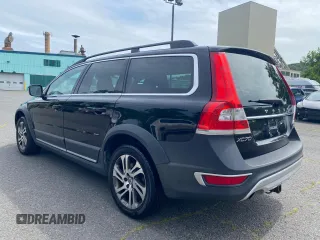 2015 Volvo XC70 T5 Drive-E Premier with VIN YV440MBK2F1223390, listed as a Copart auction lot 61603455 with 151,862 mi miles and Clean title. Bid and sale history available at DreamBid. Image 3.
