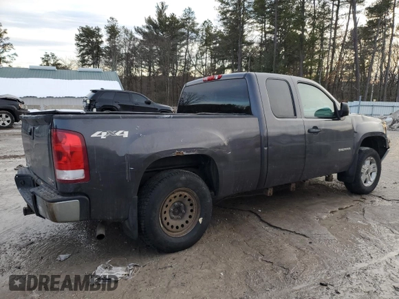 2010 GMC Sierra 1500 with VIN 1GTSKTE39AZ107357, listed as a Copart auction lot 45675685 with 157,081 mi miles and Clean Title. Bid and sale history available at DreamBid. Image 3.