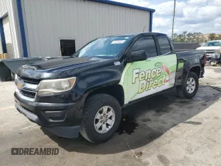 2018 Chevrolet Colorado 2WD Work Truck z VIN 1GCHSBEA7J1211458, wystawiony jako Copart lot #50826855 z przebiegiem 139 595 mil mil oraz Szkoda całkowita • Salvage title. Historia ofert i sprzedaży dostępna na DreamBid. Obrazek 1.
