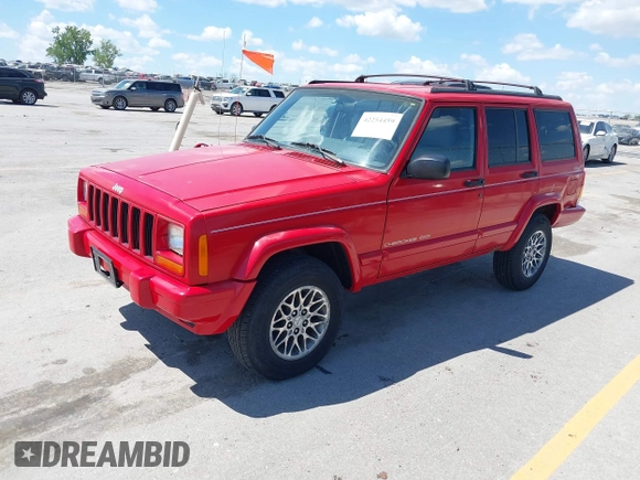 1997 Jeep Cherokee Country with VIN 1J4FJ78SXVL568925, listed as a IAAI auction lot 42254459 with Not provided miles and . Bid and sale history available at DreamBid. Image 2.