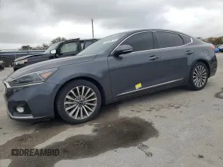 2017 Kia Cadenza Premium with VIN KNALC4J18H5089976, listed as a Copart auction lot 85699714 with 43,222 mi miles and Clean Title. Bid and sale history available at carsss.com. Image 1.