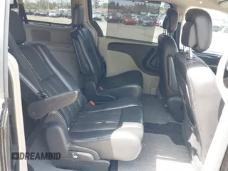 2011 Chrysler Town & Country Touring L with VIN 2A4RR8DGXBR614723, listed as a IAAI auction lot 42156531 with 116,759 mi miles and . Bid and sale history available at DreamBid. Image 8.