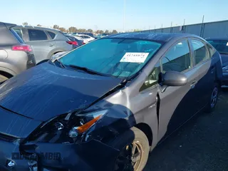 2015 Toyota Prius Four with VIN JTDKN3DU1F1949939, listed as a IAAI auction lot 41741074 with 186,714 mi miles. Bid and sale history available at carsss.com. Image 14.