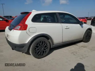 2008 Volvo C30 Version 1.0 with VIN YV1MK672182081042, listed as a Copart auction lot 49179575 with 181,636 mi miles and Clean Title. Bid and sale history available at DreamBid. Image 3.