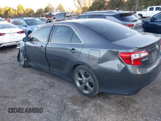 2014 Toyota Camry L with VIN 4T1BF1FK2EU751585, listed as a IAAI auction lot 41730388 with 153,465 mi miles. Bid and sale history available at carsss.com. Image 14.