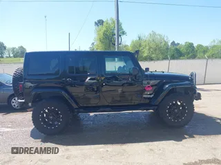 2017 Jeep Wrangler Unlimited Sahara with VIN 1C4BJWEG4HL637482, listed as a IAAI auction lot 41951349 with 76,030 mi miles. Bid and sale history available at carsss.com. Image 13.