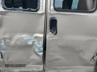 2007 Chevrolet Express Passenger with VIN 1GAHG39U671156658, listed as a Copart auction lot 59565575 with 158,012 mi miles and Salvage title. Bid and sale history available at DreamBid. Image 10.