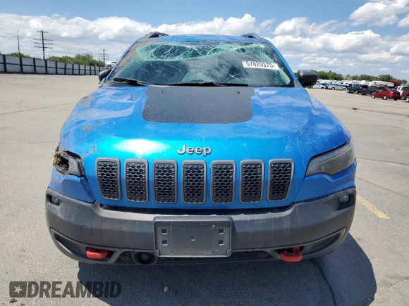2021 Jeep Cherokee Trailhawk with VIN 1C4PJMBXXMD110436, listed as a Copart auction lot 57829375 with 46,647 mi miles and Salvage title. Bid and sale history available at DreamBid. Image 5.