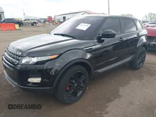 2014 Land Rover Range Rover Evoque Pure Plus z VIN SALVP2BG9EH936790, wystawiony jako IAAI lot #42139978 z przebiegiem 128 836 mil mil oraz . Historia ofert i sprzedaży dostępna na DreamBid. Obrazek 2.