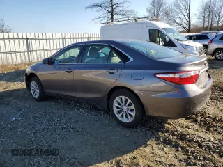 2015 Toyota Camry XLE with VIN 4T4BF1FK7FR482345, listed as a Copart auction lot 49749005 with 112,813 mi miles and Salvage Title. Bid and sale history available at carsss.com. Image 2.