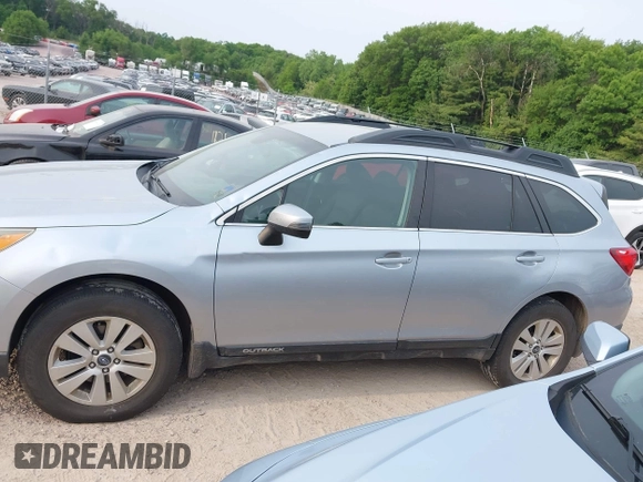 2015 Subaru Outback Premium z VIN 4S4BSBFC9F3292976, wystawiony jako IAAI lot #42380131 z przebiegiem 262 136 mil mil oraz . Historia ofert i sprzedaży dostępna na DreamBid. Obrazek 14.