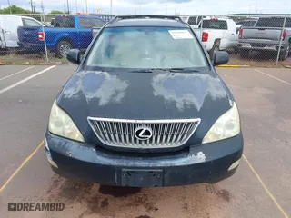 2005 Lexus RX 330 with VIN JTJGA31U050056409, listed as a IAAI auction lot 41828865 with 216,093 mi miles. Bid and sale history available at carsss.com. Image 6.