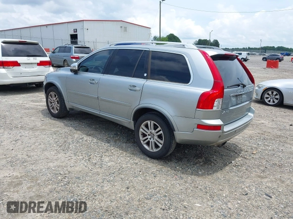2013 Volvo XC90 Premier Plus z VIN YV4952CY2D1668000, wystawiony jako IAAI lot #42514229 z przebiegiem 173 123 mil mil oraz . Historia ofert i sprzedaży dostępna na DreamBid. Obrazek 3.