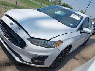 2020 Ford Fusion SE with VIN 3FA6P0HD3LR126389, listed as a IAAI auction lot 42110279 with 51,767 mi miles and . Bid and sale history available at DreamBid. Image 18.