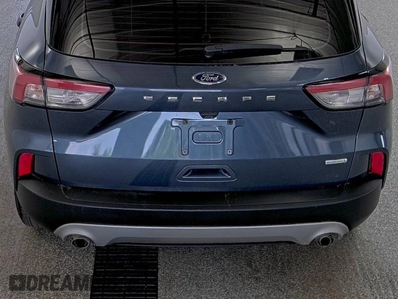 2020 Ford Escape S with VIN 1FMCU0F69LUB83596, listed as a IAAI auction lot 42733966 with 76,461 mi miles and . Bid and sale history available at DreamBid. Image 9.