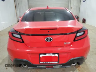 2024 Toyota GR86 with VIN JF1ZNBB19R8757560, listed as a Copart auction lot 80041614 with 357 mi miles and Clean Title. Bid and sale history available at carsss.com. Image 6.