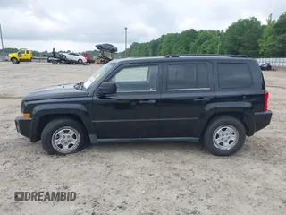 2008 Jeep Patriot Sport with VIN 1J8FT28W48D772388, listed as a IAAI auction lot 42141998 with 190,229 mi miles and . Bid and sale history available at DreamBid. Image 14.