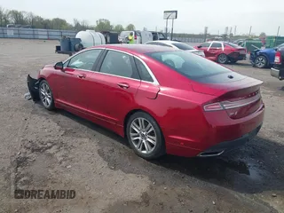 2015 Lincoln MKZ with VIN 3LN6L2GK5FR618150, listed as a IAAI auction lot 41898829 with 135,643 mi miles. Bid and sale history available at carsss.com. Image 3.