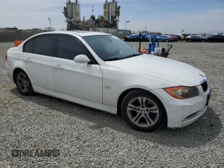 2008 BMW 3 Series 328i z VIN WBAVC53568FZ87064, wystawiony jako Copart lot #56761755 z przebiegiem 197 539 mil mil oraz Szkoda całkowita • Salvage title. Historia ofert i sprzedaży dostępna na DreamBid. Obrazek 4.