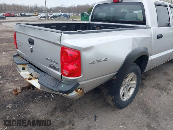 2011 Ram Dakota Bighorn/Lonestar with VIN 1D7RW3GK5BS601271, listed as a IAAI auction lot 42130126 with 225,570 mi miles. Bid and sale history available at carsss.com. Image 6.