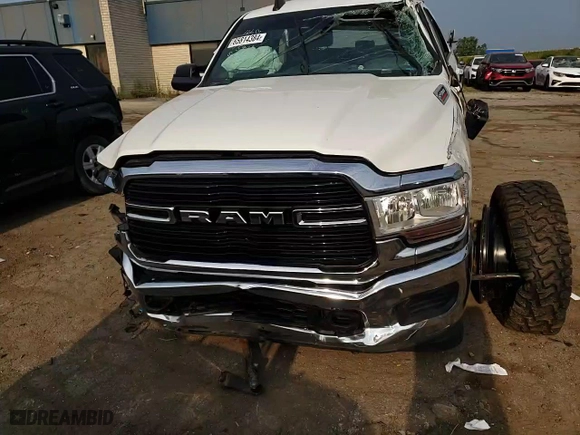 2021 Ram 2500 Big Horn with VIN 3C6UR5JL8MG542615, listed as a Copart auction lot 65814384 with 93,671 mi miles and Non Repairable. Bid and sale history available at carsss.com. Image 10.
