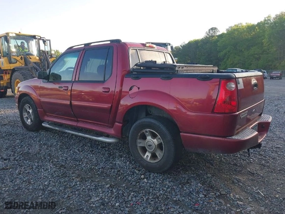 2004 Ford Explorer Sport Trac XLS with VIN 1FMZU67KX4UA61310, listed as a IAAI auction lot 41960362 with 113,889 mi miles. Bid and sale history available at carsss.com. Image 3.