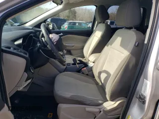 2013 Ford Escape SE with VIN 1FMCU9GX0DUB88456, listed as a Copart auction lot 50512625 with 108,303 mi miles and Non repairable. Bid and sale history available at DreamBid. Image 7.